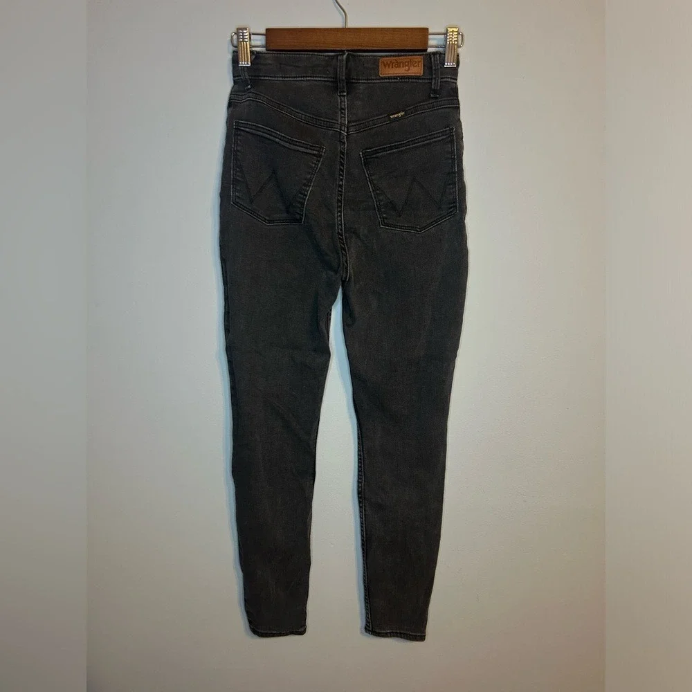 Wrangler Highest Women‎ 2 High-Rise Western Skinny Jeans Light Black/Gray